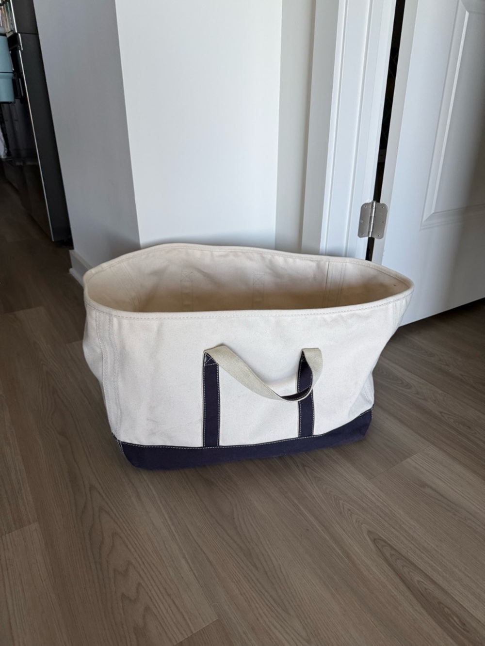 Lands End Canvas Storage Tote in Cream and Navy